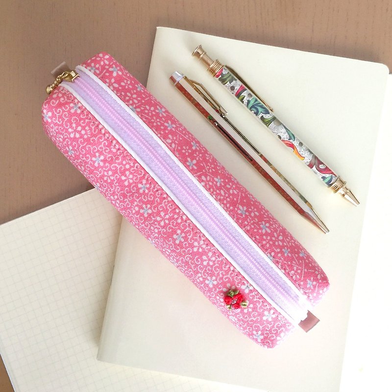 和文様ペンケース【絹】 - 铅笔盒/笔袋 - 其他材质 粉红色