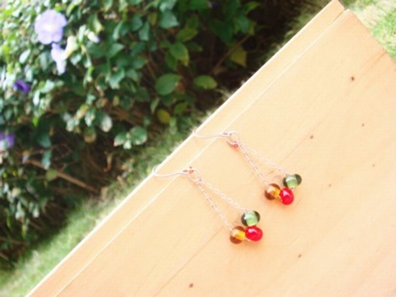 柚子林手工琉璃 - 琉璃耳环 - 缘 - 三色 - 可改夹式 - 耳环/耳夹 - 玻璃 多色