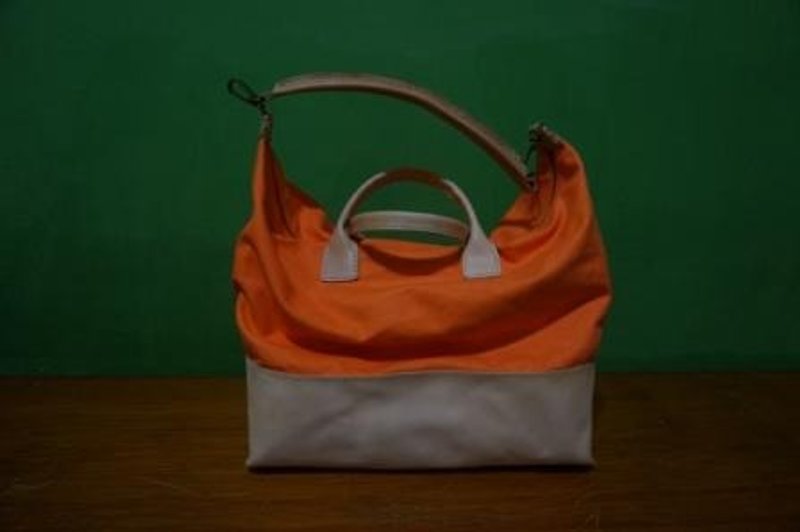 帆布+植柔革小旅包 - 手提包/手提袋 - 其他材质 