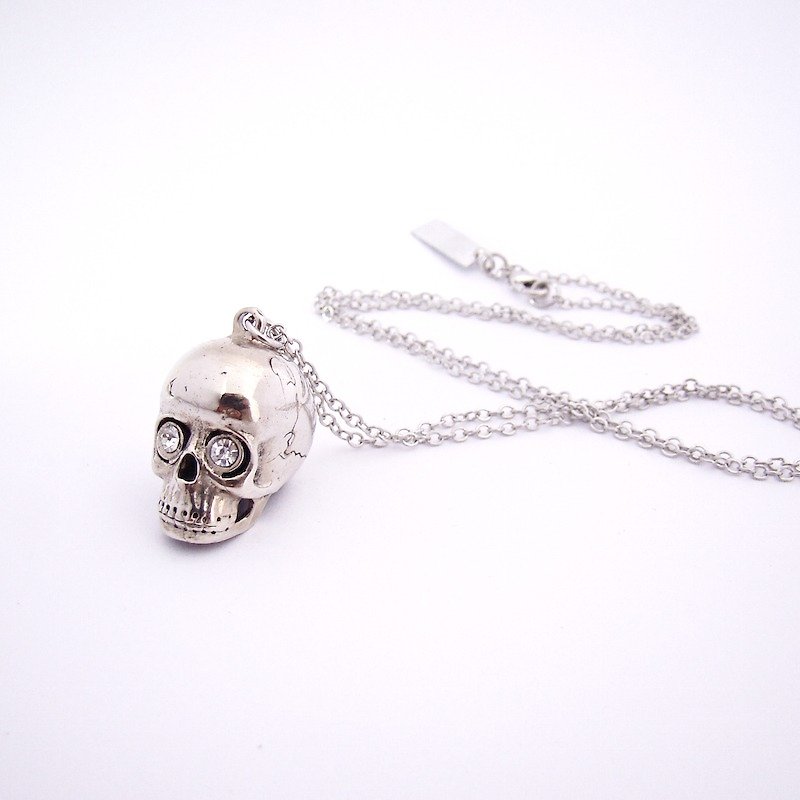 Skull pendant in white bronze with CZ stone ,Rocker jewelry ,Skull jewelry,Biker jewelry - 项链 - 其他金属 