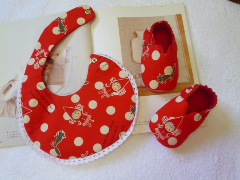 小红帽与大野狼弥月礼物(婴儿鞋+围兜)订制款 - 童装鞋 - 棉．麻 红色