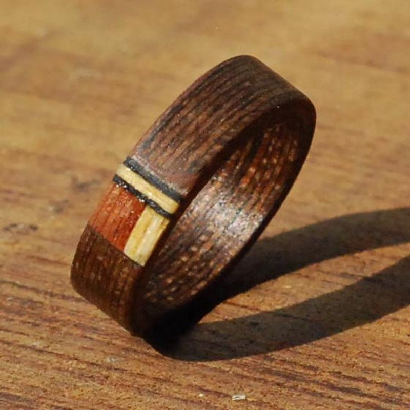 铁刀木镶嵌系列木头戒指  古典风格  可订制情人节对戒 - 戒指 - 木头 咖啡色