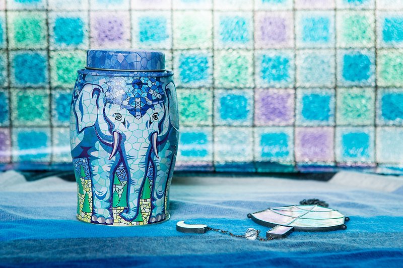 【圣诞礼物│交换礼物】Williamson Tea威廉森茶--彩绘玻璃大象茶罐(内含法式伯爵茶/20个原叶三角立体茶包) - 茶 - 新鲜食材 蓝色