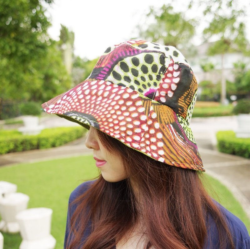 Boho Chic Style 渔夫帽-花卉图案 - 帽子 - 棉．麻 咖啡色