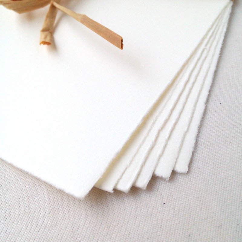◤意大利阿尔玛非手工书写棉纸-S-6入 | 欧式 复古 书写  文具 信纸 卡片 Manufactus - 卡片/明信片 - 纸 白色