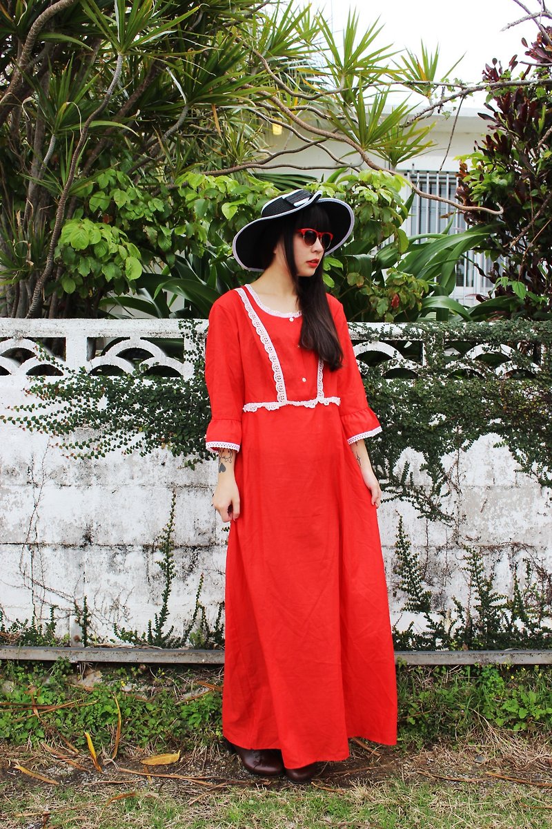 F722(Vintage)正红色白色蕾丝滚边棉质独特长版长袖古着洋装 - 洋装/连衣裙 - 其他材质 红色