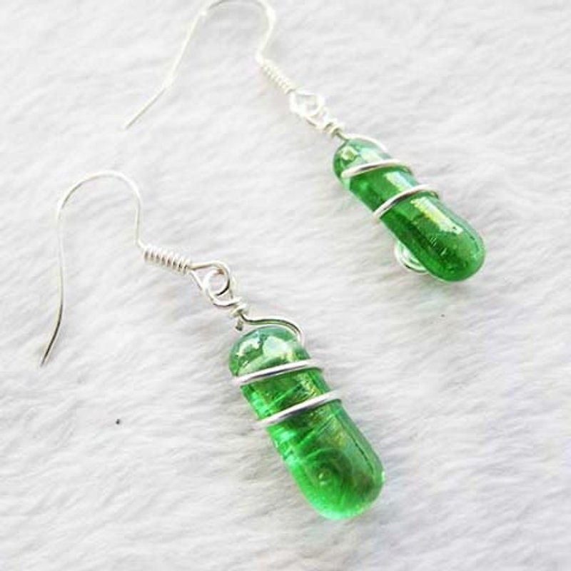艺术线缠绕耳环－葡萄绿 - 耳环/耳夹 - 玻璃 绿色