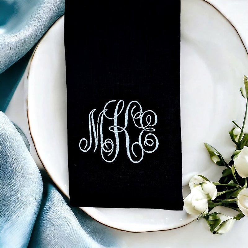定制化字母刺绣麻布餐巾套装，个人化礼物 - 餐垫/桌巾 - 亚麻 白色