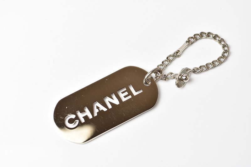 シャネル キーリング/バッグチャーム CHANEL ドッグタグ ロゴ シルバー - 钥匙链/钥匙包 - 其他金属 银色