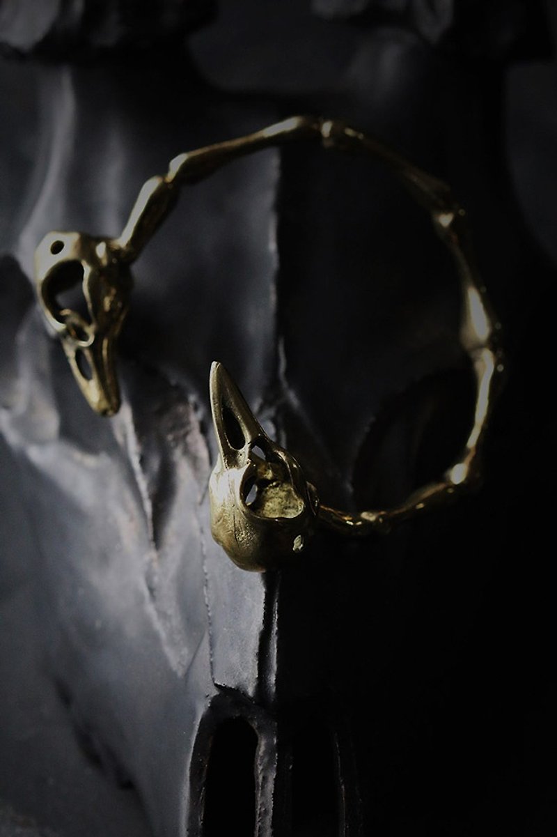 Bird Skulls and Skeleton Cuff Bracelet - Original design and made by Defy. - 手链/手环 - 其他金属 金色