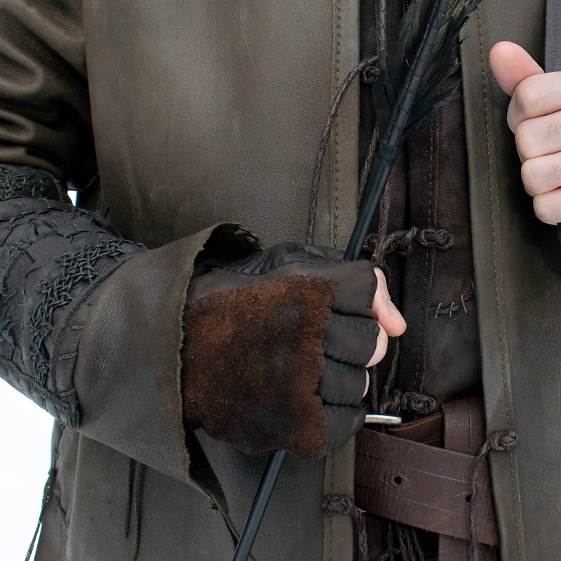 Strider's Right Glove replica / Aragorn (LOTR) / leather glove - 手套 - 真皮 咖啡色