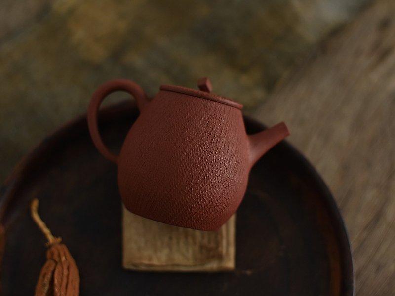 手工制作紫砂壶 茶壶 绳纹刻刀纹 球孔滤嘴 出水好 - 茶具/茶杯 - 陶 