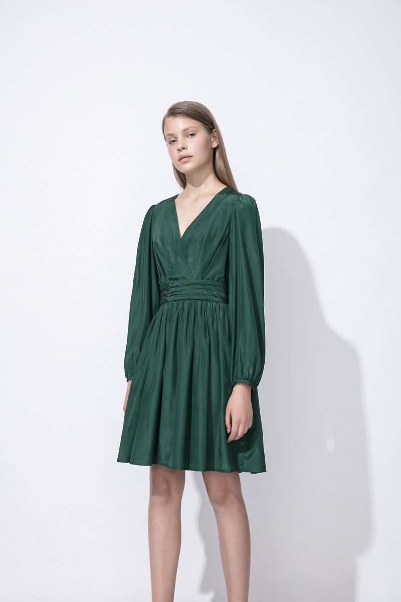 PH墨绿色泡泡袖洋装 - 洋装/连衣裙 - 聚酯纤维 绿色