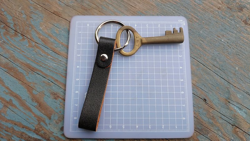 台湾早期铜制古董老钥匙加全新手工牛皮钥匙圈(L) - 钥匙链/钥匙包 - 铜/黄铜 