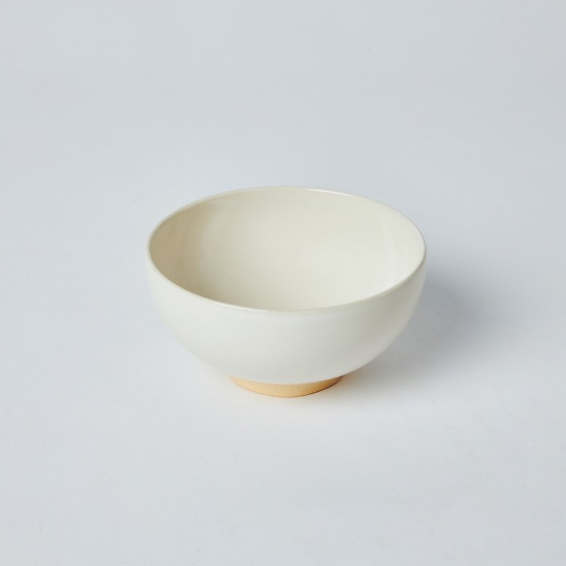 KOGA 许家陶器品 陶质圆形饭碗 (莺白) - 碗 - 陶 白色
