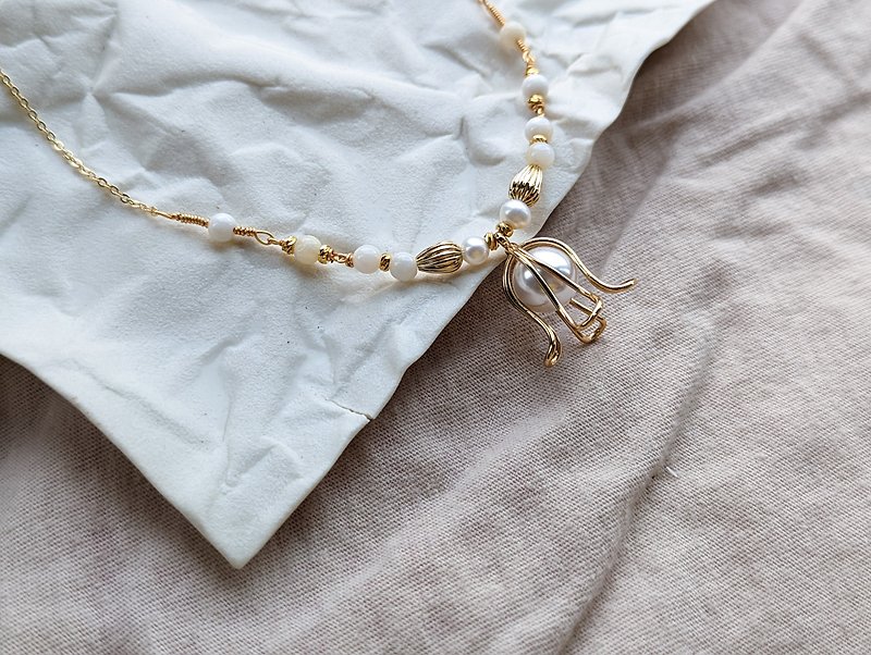 珍珠立体花纯铜镀金锁骨练 - 项链 - 珍珠 金色
