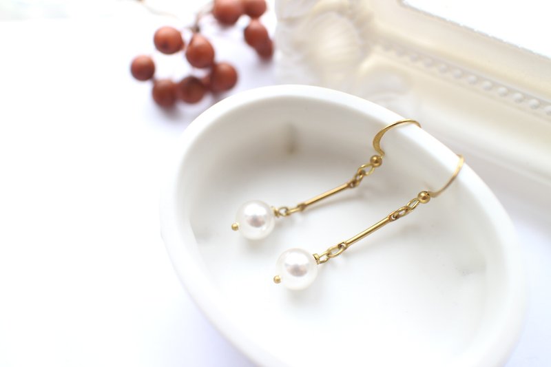 小雪-珍珠 黄铜耳环-可改夹 - 耳环/耳夹 - 铜/黄铜 多色