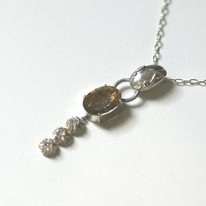 Mystic quartz pendant - 项链 - 其他金属 银色