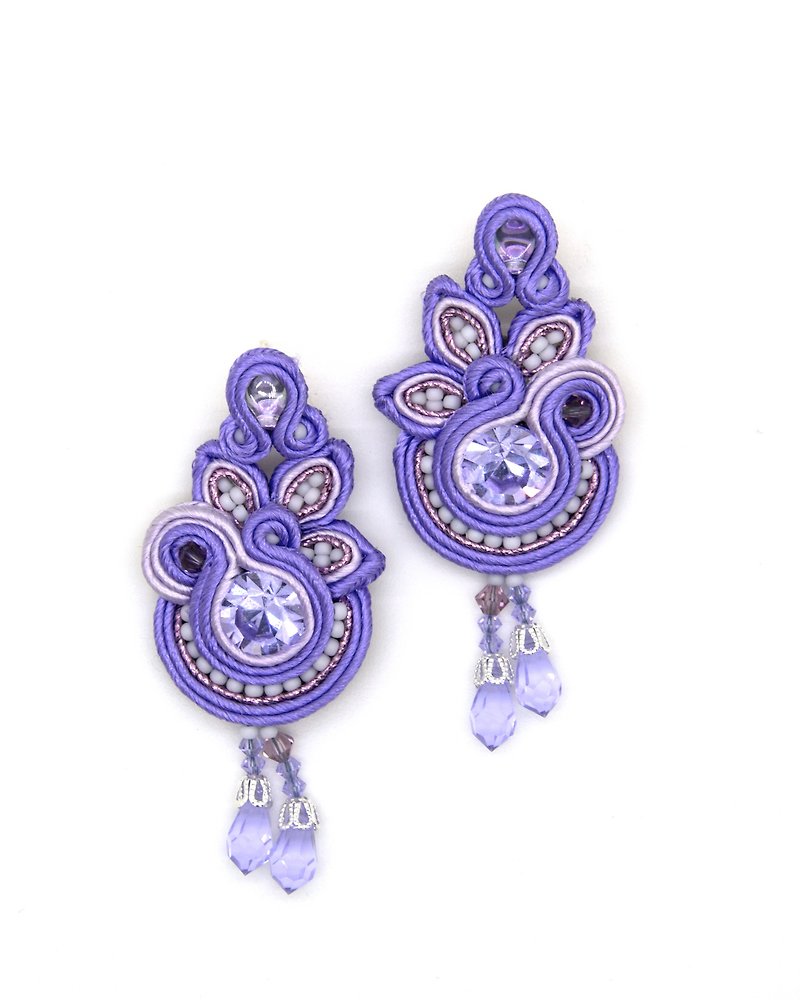 Earrings Floral dangle earrings with crystals in purple - 耳环/耳夹 - 其他材质 紫色