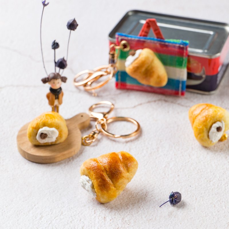 拟真羊毛毡小螺旋奶油面包 (磁铁/别针/钥匙圈/茄芷袋) - 钥匙链/钥匙包 - 羊毛 金色