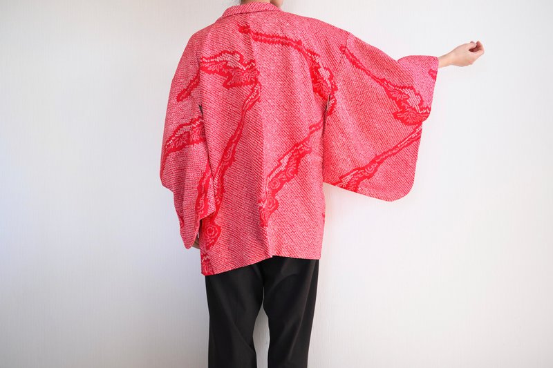 Japanese KIMONO, Shibori kimono, red silk haori, authentic kimono - 女装休闲/机能外套 - 丝．绢 红色