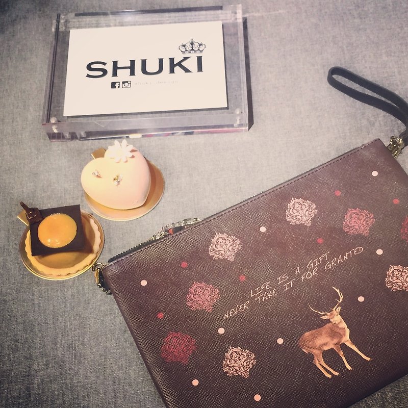 高雅花纹小鹿彩双面印花手拿包 Elegant Deer Clutch by Shuki Design - 手拿包 - 其他材质 咖啡色