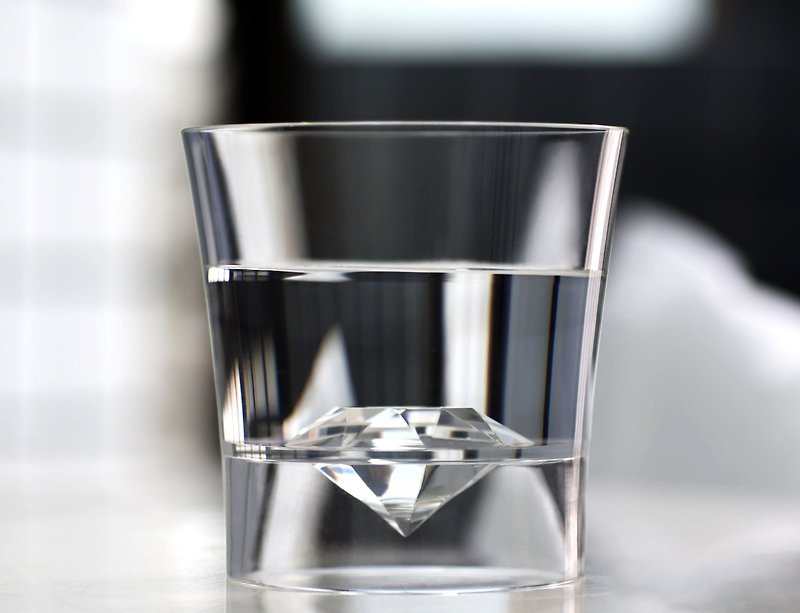 耐摔Immerse钻石杯 1入| 礼物、纪念品、婚礼 - 杯子 - 塑料 透明