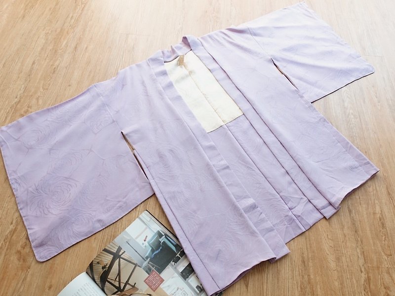 Vintage 和服  / 羽织 no.26 - 女装休闲/机能外套 - 丝．绢 紫色