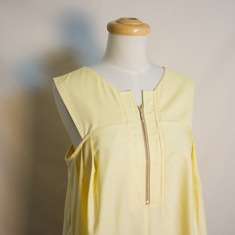 牛津布前开拉链打折洋装 - 洋装/连衣裙 - 棉．麻 黄色