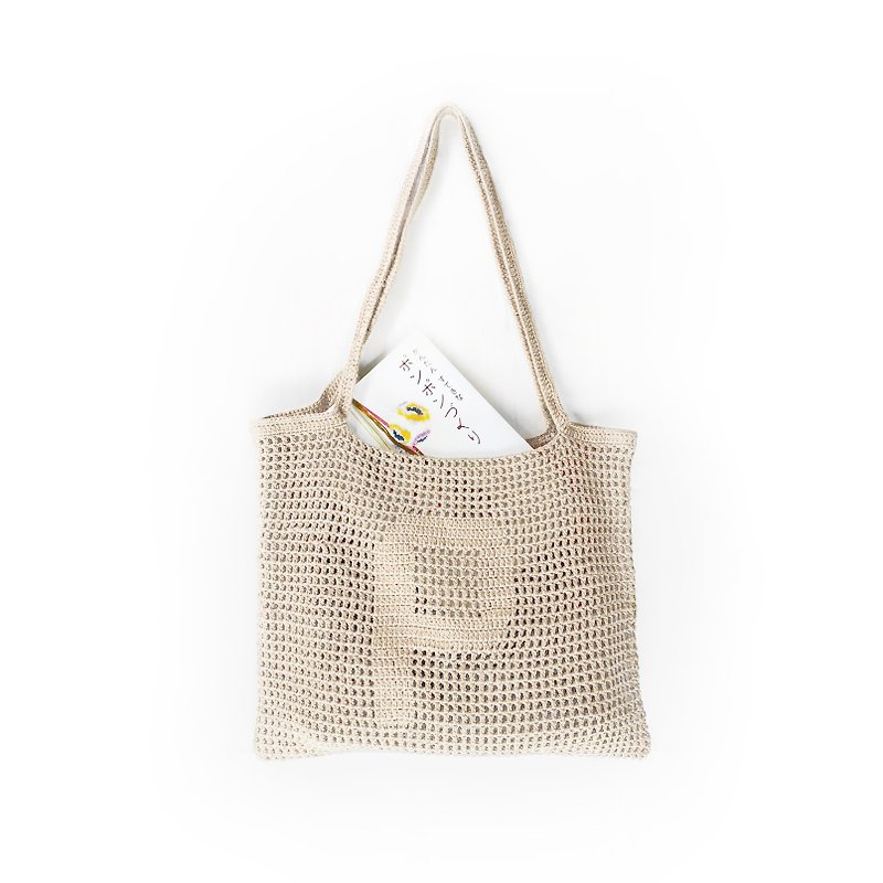 Customized Alphabet Crochet Tote Bag | Almond - 手提包/手提袋 - 其他材质 白色