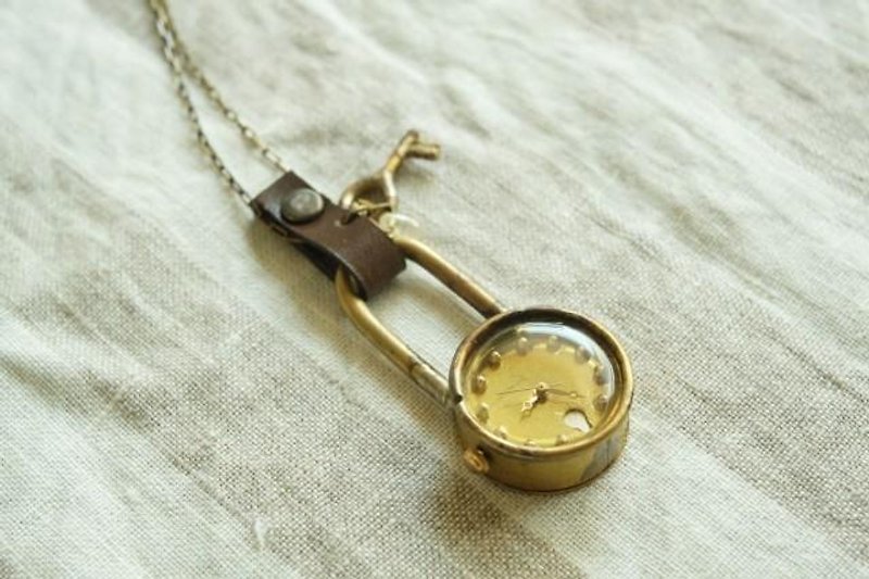 【受注生産】首からさげる時計 key gold N001 - 女表 - 其他金属 金色