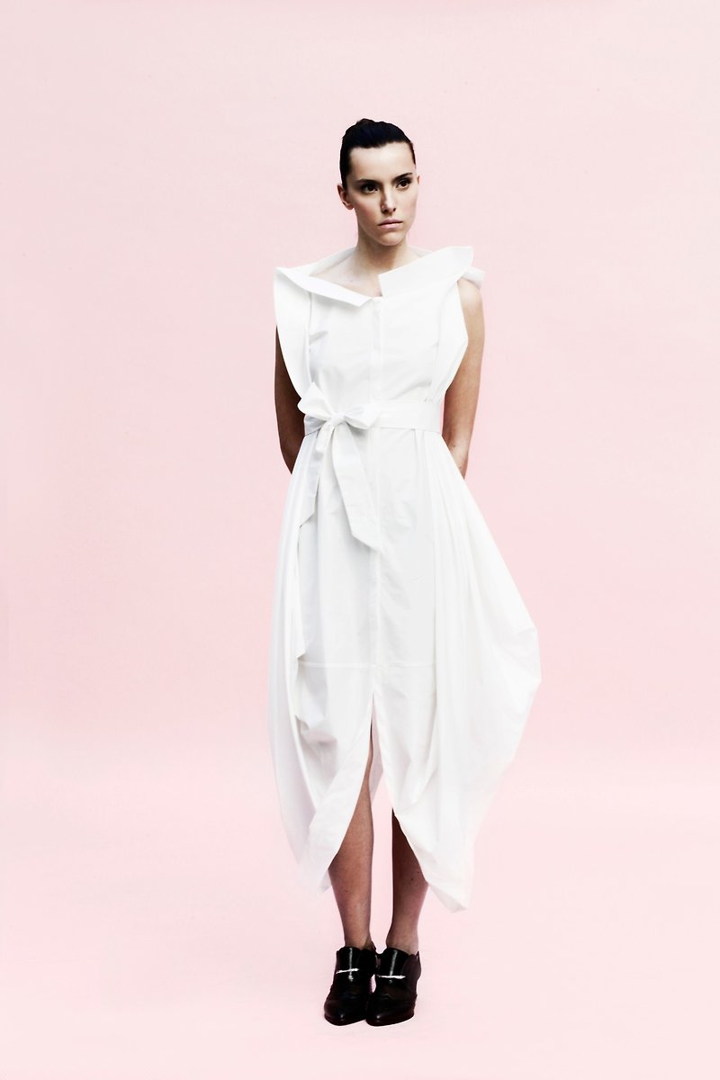 オリガミシャツワンピース/コットン100%/日本製 - 洋装/连衣裙 - 棉．麻 白色