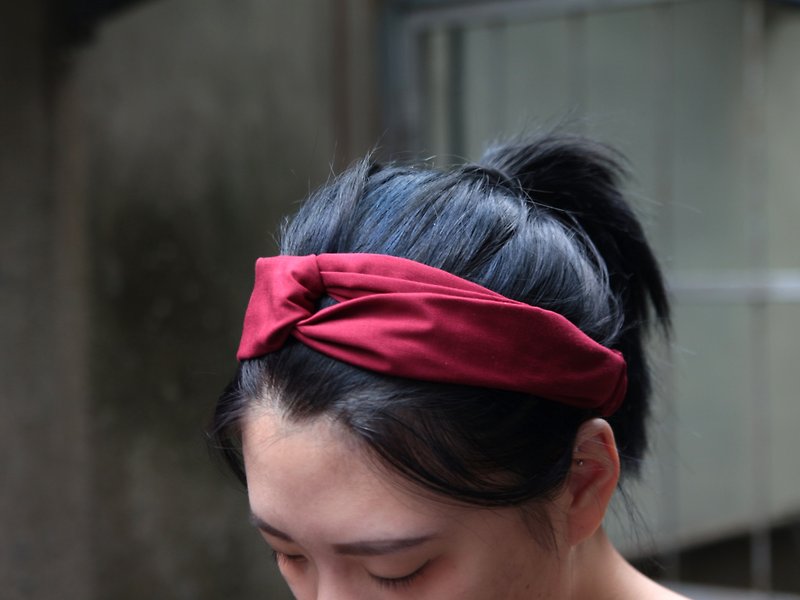 烟花 / 素面 红 / 单色 / 手工十字松紧发带_ Fireworks//red/Cotton/Taiwan Hand made hair band - 发饰 - 棉．麻 红色