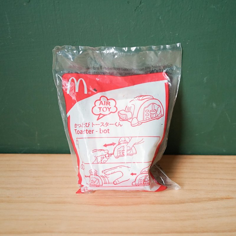 【北极二手杂货】绝版 2010 麦当劳 吐司车车 Toaster-bot  玩具 - 玩偶/公仔 - 塑料 红色