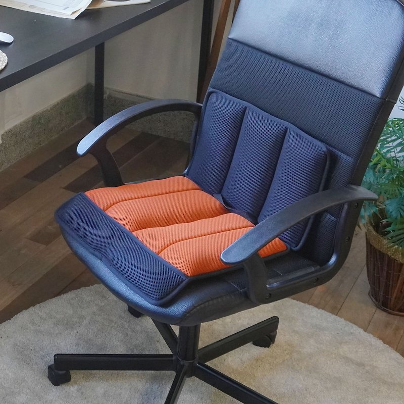 AC RABBIT 万用携带式气垫背靠坐垫组 (6色任选) 居家办公 坐垫 - 椅子/沙发 - 聚酯纤维 多色