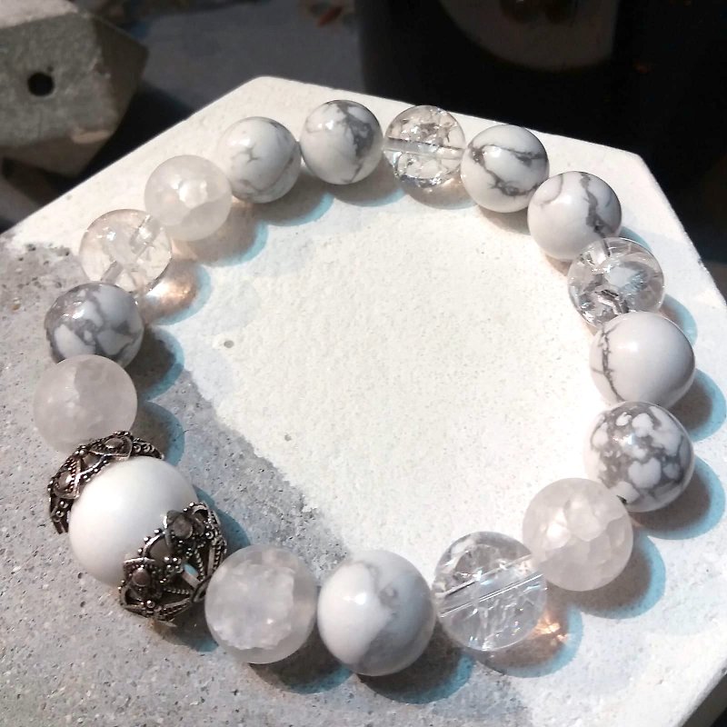 【净】水晶矿石手链 / 白松石 X 冰花白水晶 X 砗磲 - 手链/手环 - 半宝石 白色