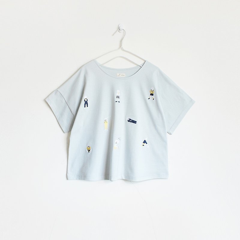 cat boy t-shirt : blue gray - 女装 T 恤 - 棉．麻 灰色