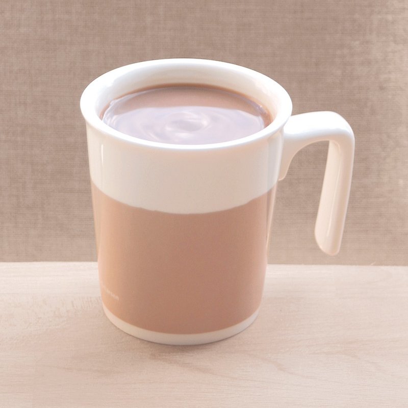 英奶茶亲亲马克杯  -P+L设计杯无盖(台湾制可微波烤箱SGS检验) - 咖啡杯/马克杯 - 瓷 卡其色