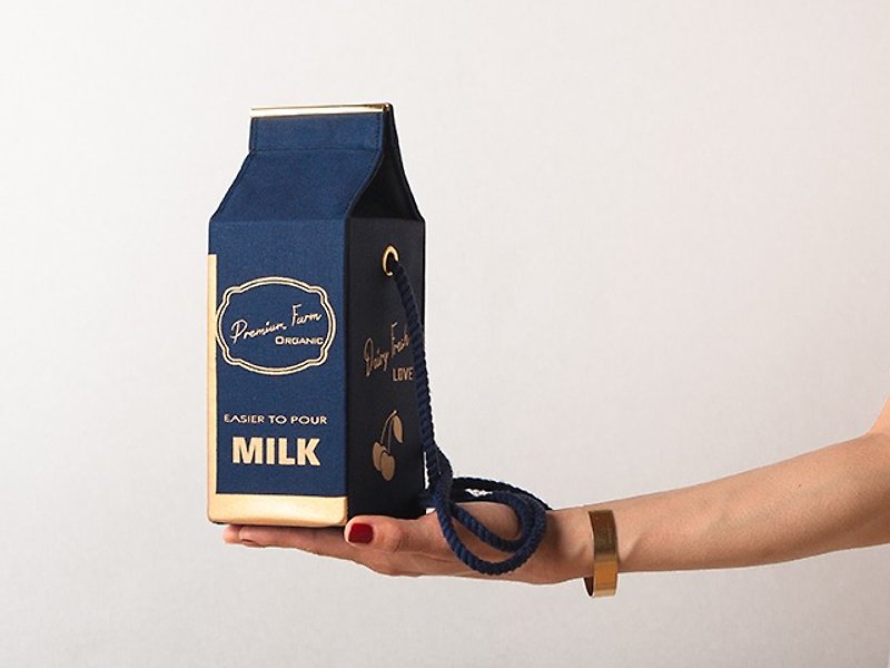Organic milk pochette  --  GOLD CHERRY - 侧背包/斜挎包 - 棉．麻 金色