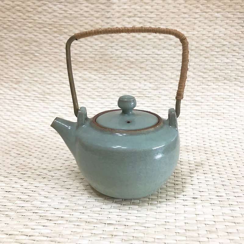 萧鸿成老师手工ㄇ型铜把竹编型茶壼 - 茶具/茶杯 - 陶 