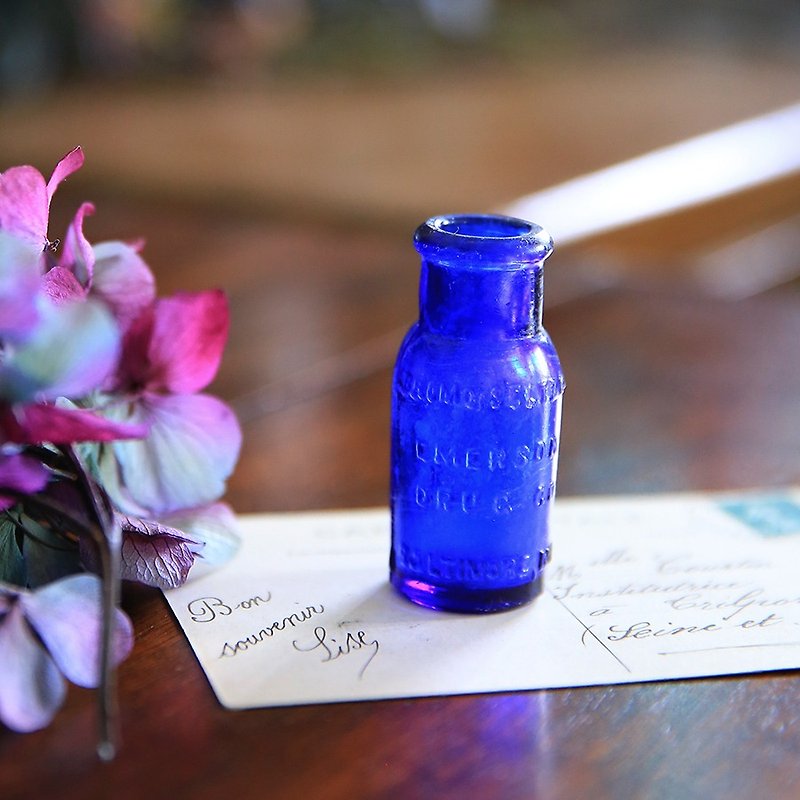 法国《深邃蓝》刻字古董玻璃瓶S 花器 - 植栽/盆栽 - 玻璃 蓝色