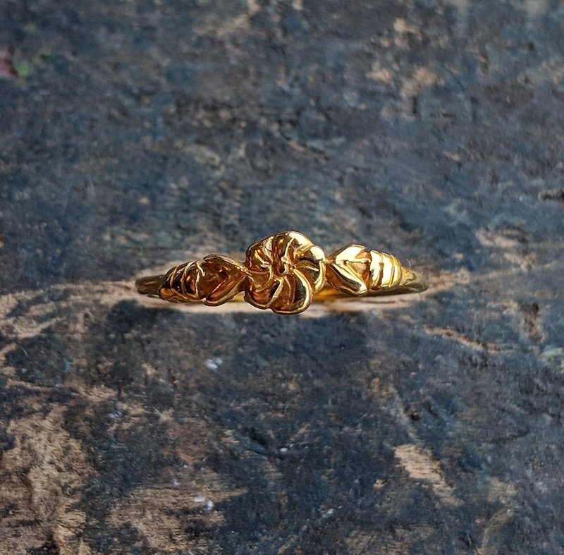 巴黎古董镀金戒指-小花 - 戒指 - 铜/黄铜 