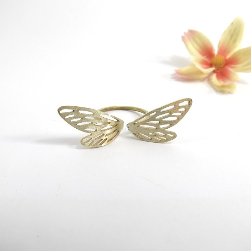 Dragonfly wings ring by WABY SHOP - 戒指 - 其他金属 橘色