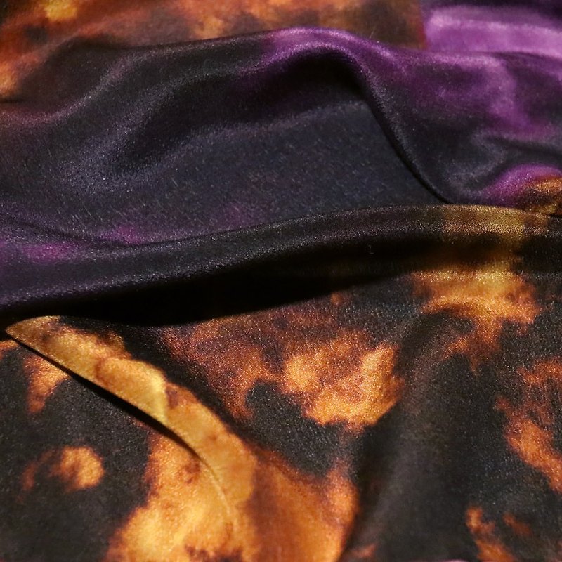 限量发行 "Velours Doré"  金紫丝绒  纯丝领巾 意大利制作 - 丝巾 - 丝．绢 多色