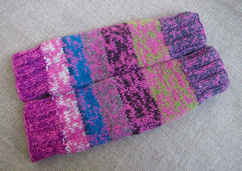 【乐拍子】纯羊毛编织袜套Hand-made in Nepal（紫红_混色） - 其他 - 羊毛 紫色