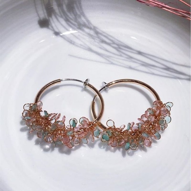 天使的花篮耳夹【樱花点绿】 - 耳环/耳夹 - 其他材质 粉红色