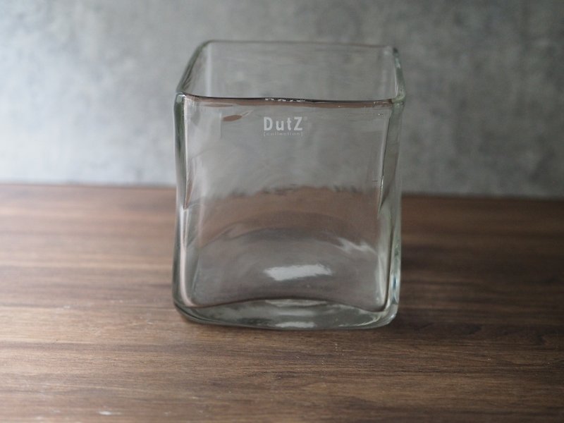 《花器》正形吹制玻璃花器 - 花瓶/陶器 - 玻璃 透明