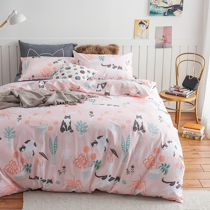粉園喵 枕套+被套兩件組 單人雙人原創手繪貓咪40支純棉 床包另購 - 寝具 - 棉．麻 粉红色