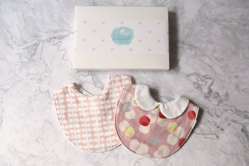 女宝宝口水巾两件组 弥月礼 满月礼盒 婴儿礼物 六重纱围兜礼盒 - 满月礼盒 - 棉．麻 粉红色