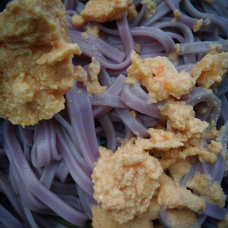 蕃茄腰果奶粉红酱紫心蕃薯面 : 用一百种植物奶代替一种动物奶 - 摄影集 - 纸 紫色